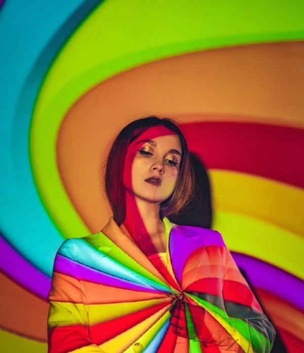 Creative Photography for Social Media Influencers - Image 10